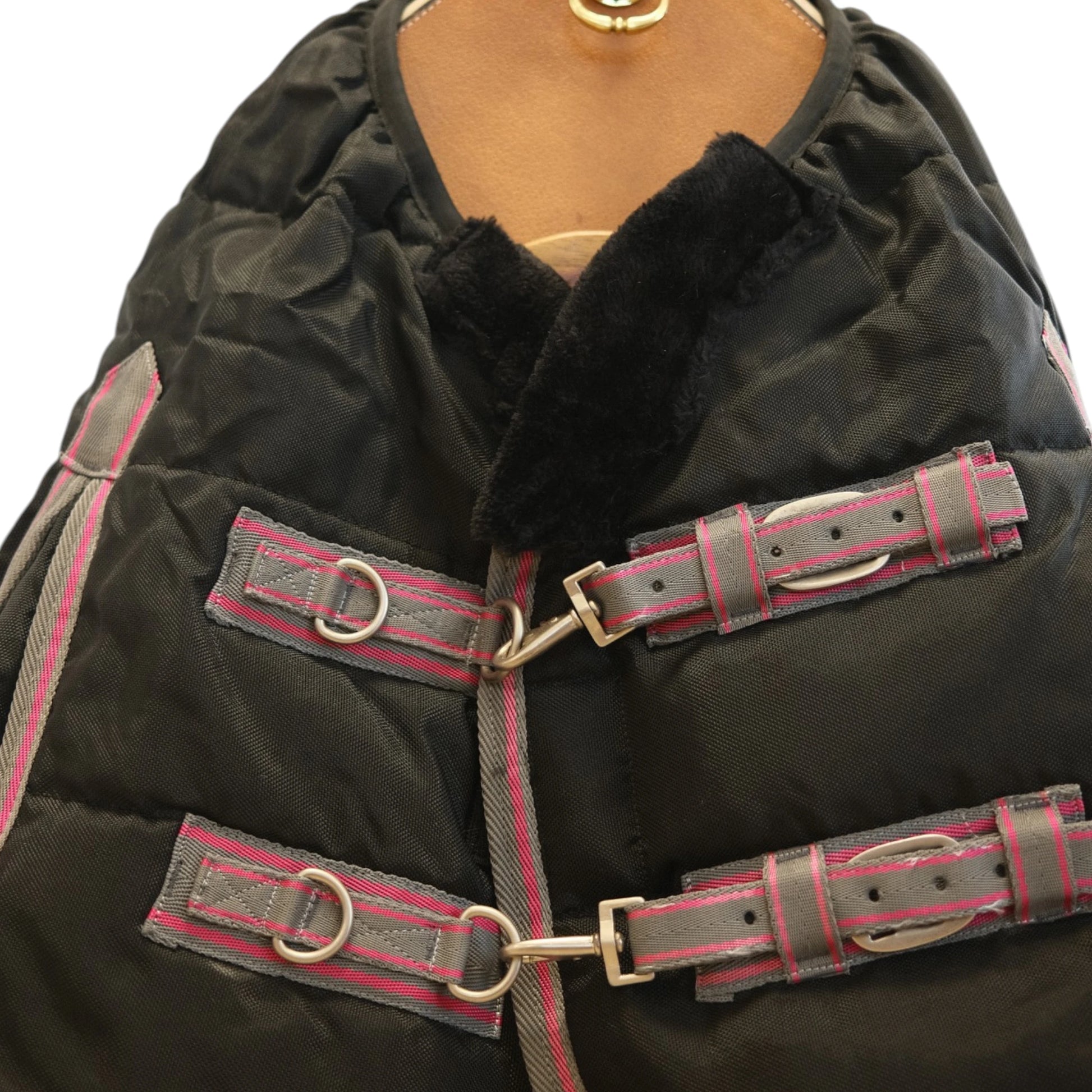Tdet-Couverture box Stretch Neck