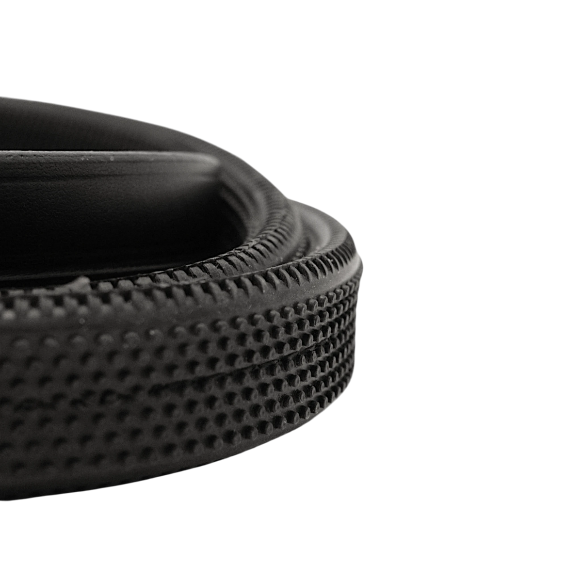 TdeT-Rubber reins with small pimples Black