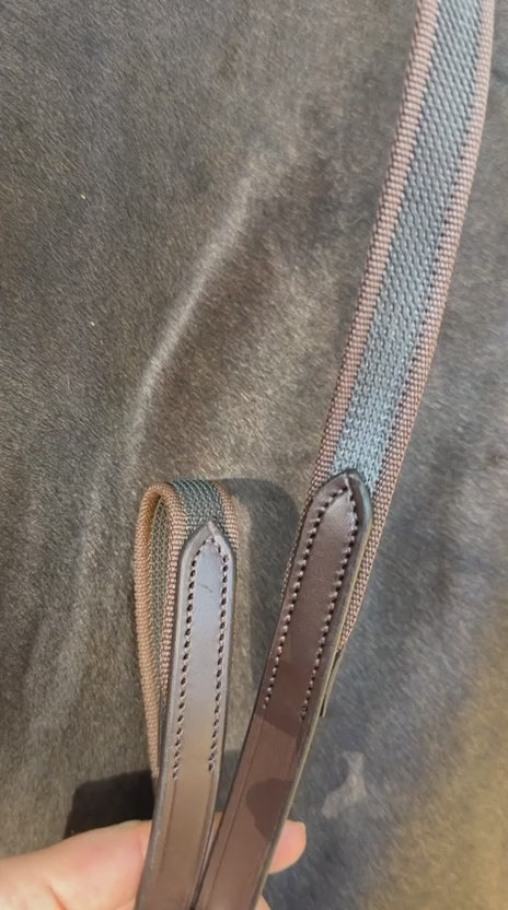 Load video: TdeT - Rênes super grip lisses havane